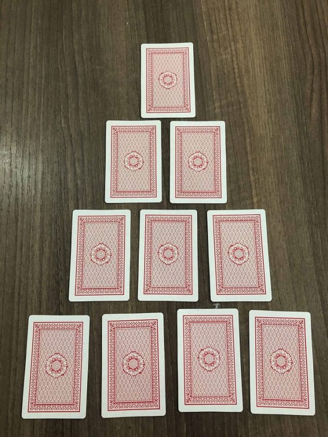 Como ler cartas de baralho? Guia completo com 2 métodos