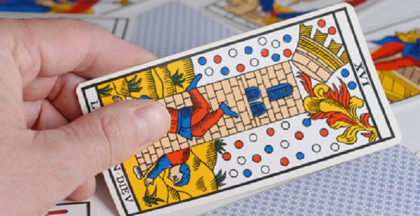Jogos de tarot online grátis – Respostas rápidas para dúvidas afetivas e profissionais