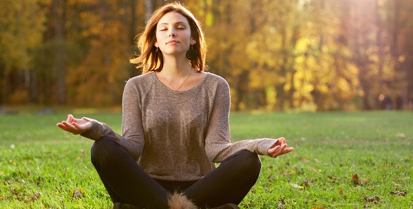 Encontre equilíbrio através da meditação