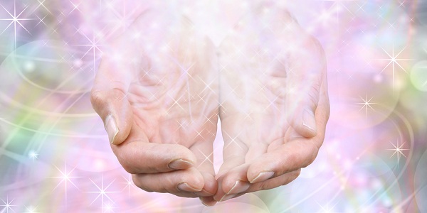 Quer um site de tarot confiável para se consultar? Conheça o maior portal esotérico do pais