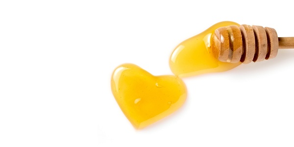 Quer encontrar um novo amor em 2015? Confira quatro simpatias infalíveis com mel
