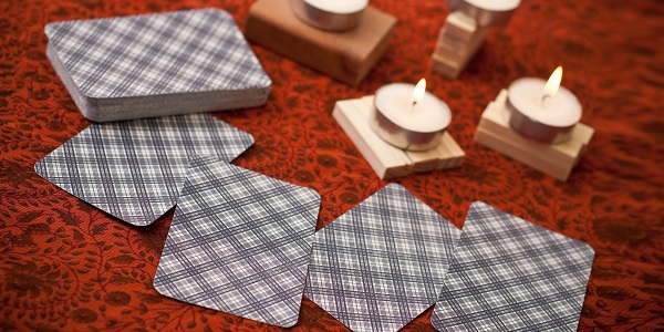 Cartomancia: descubra os mistérios desse oráculo poderoso