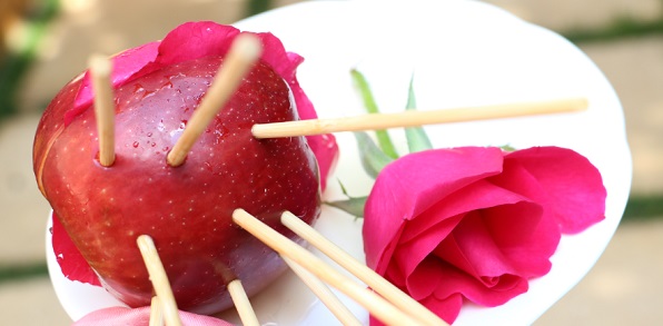 Descubra como fazer uma simpatia infalível de amor para conquistar seu amado de volta