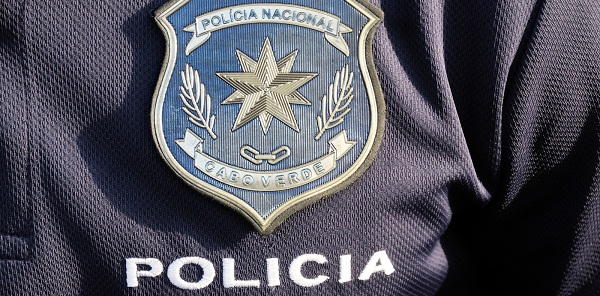 Todas as interpretações de sonhar com polícia