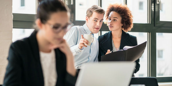 Aprenda agora como lidar com a homossexualidade no trabalho