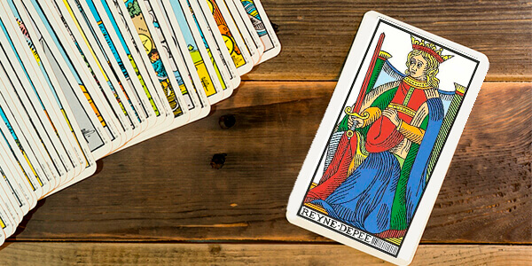 Jogue cartas de Tarot grátis e consiga respostas na hora para