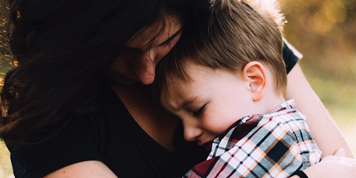 Simpatia para acalmar filho revoltado: harmonia em casa para uma família feliz