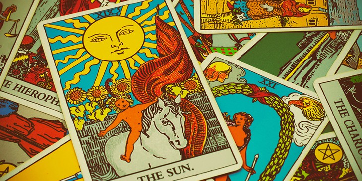 Cartas, Búzios e Tarot - Guia Tarot