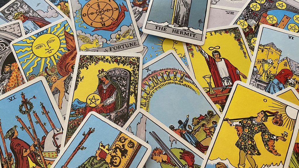 Descubra todos os significados do Ás de Espadas no Tarot