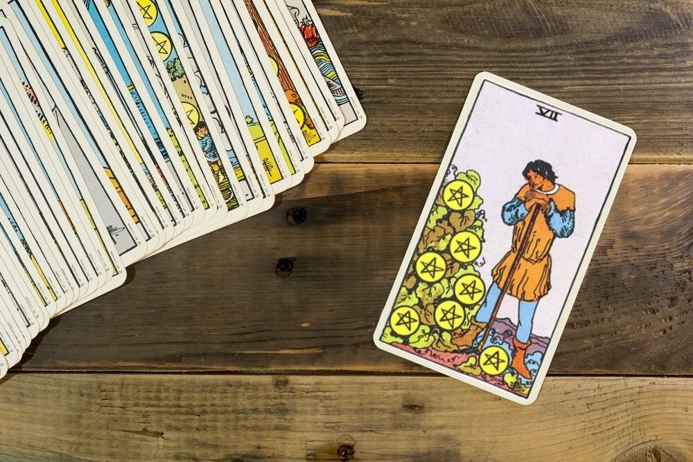 Sete de Ouros no Tarot – continue o bom trabalho